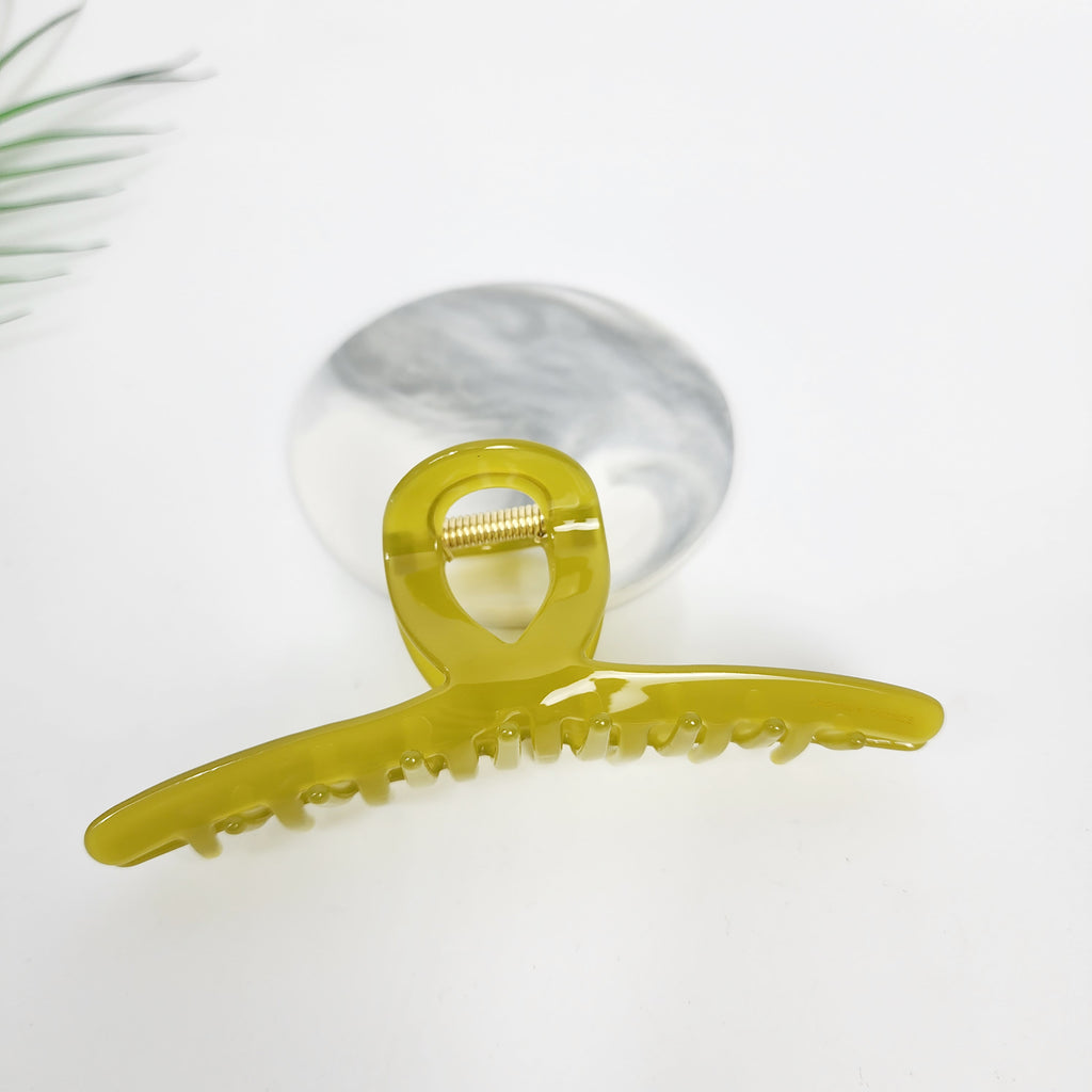 Twist Wire Jumbo Hair Claw Clip 5.3 in – 3 Pure Olive Yellow