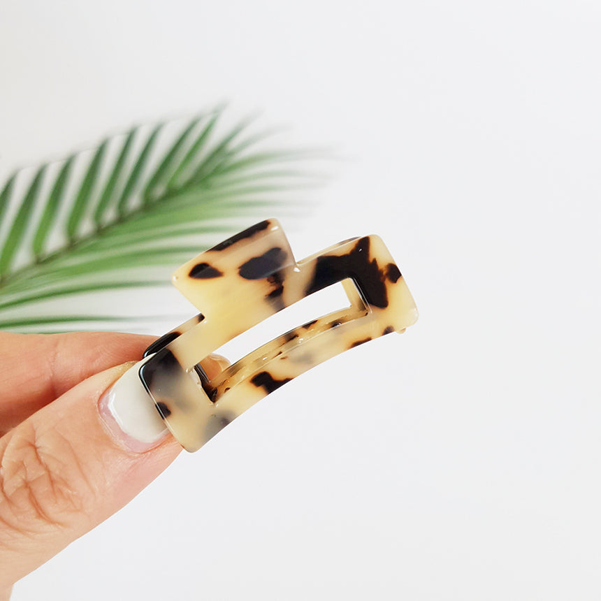 Square Hair Claw Clip 3.9 in – Mini Square Small / 2 Leopard Beige