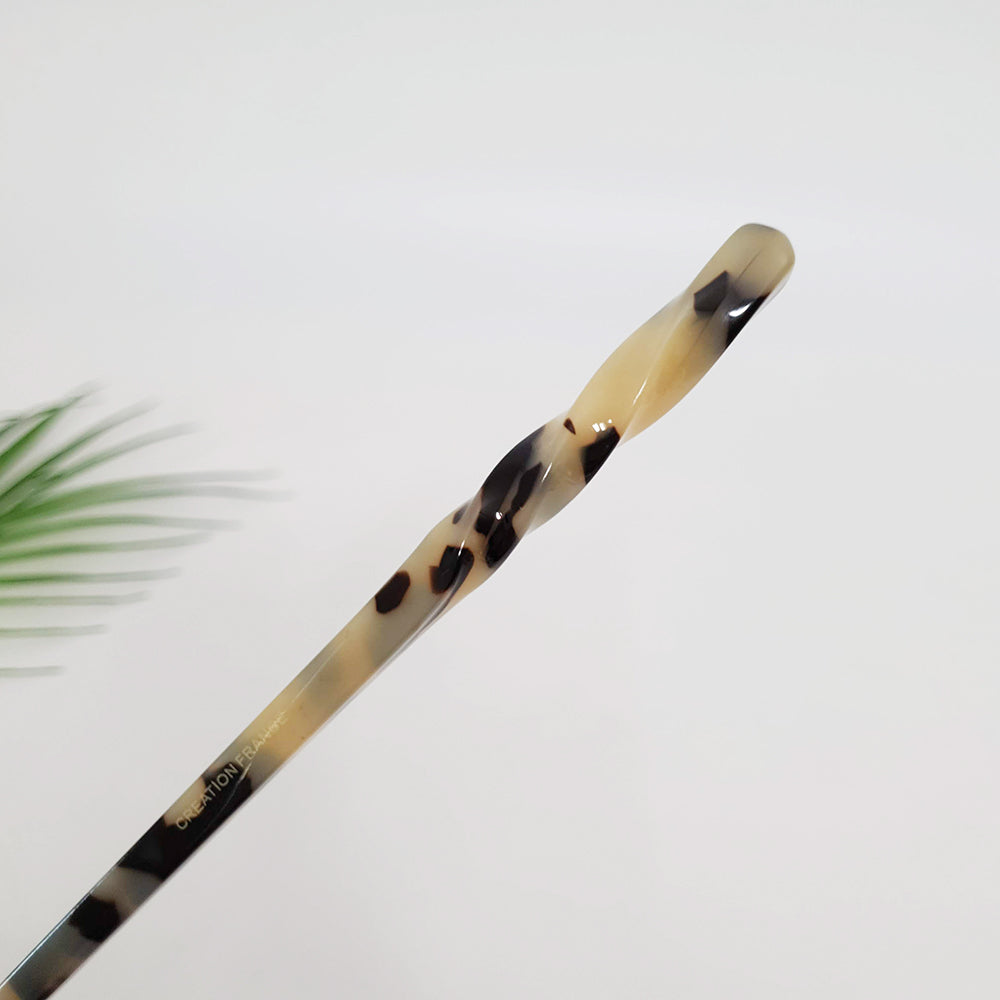Basic Twist Hair Stick 6.9 in – Tortoise Shell Marble, French Pin