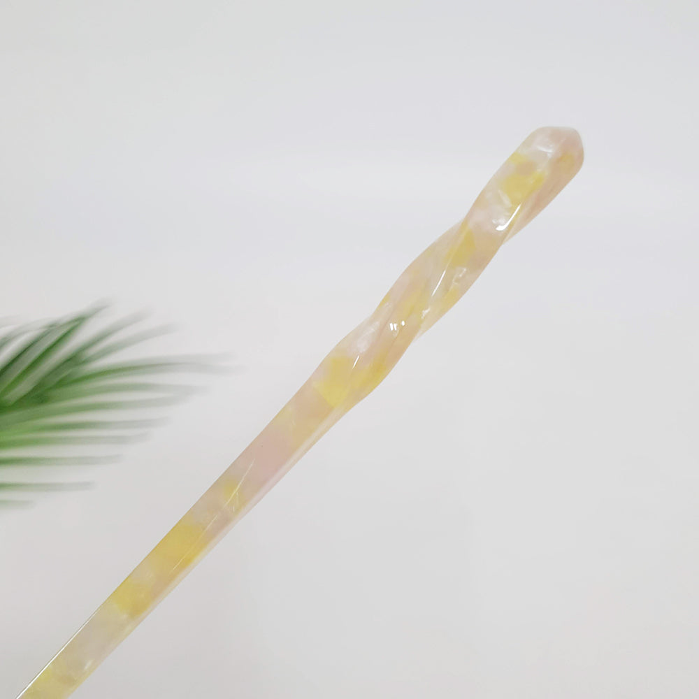 Basic Twist Hair Stick 6.9 in – Tortoise Shell Marble, French Pin
