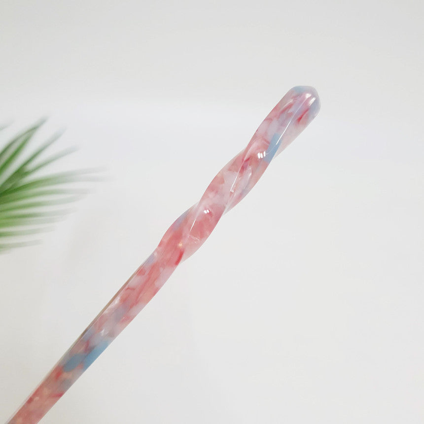 Basic Twist Hair Stick 6.9 in – Tortoise Shell Marble, French Pin
