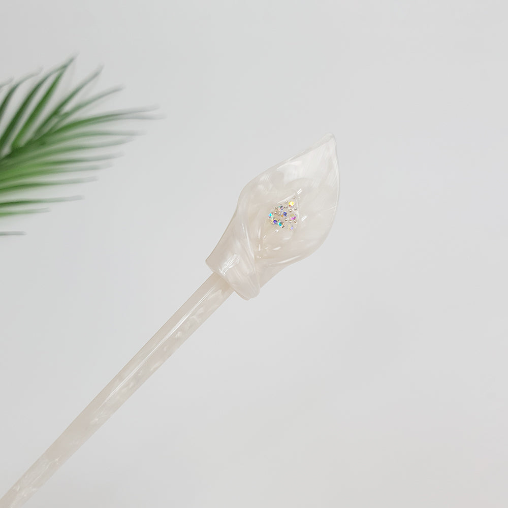 Flower Bud Hair Stick – 4 Marble White