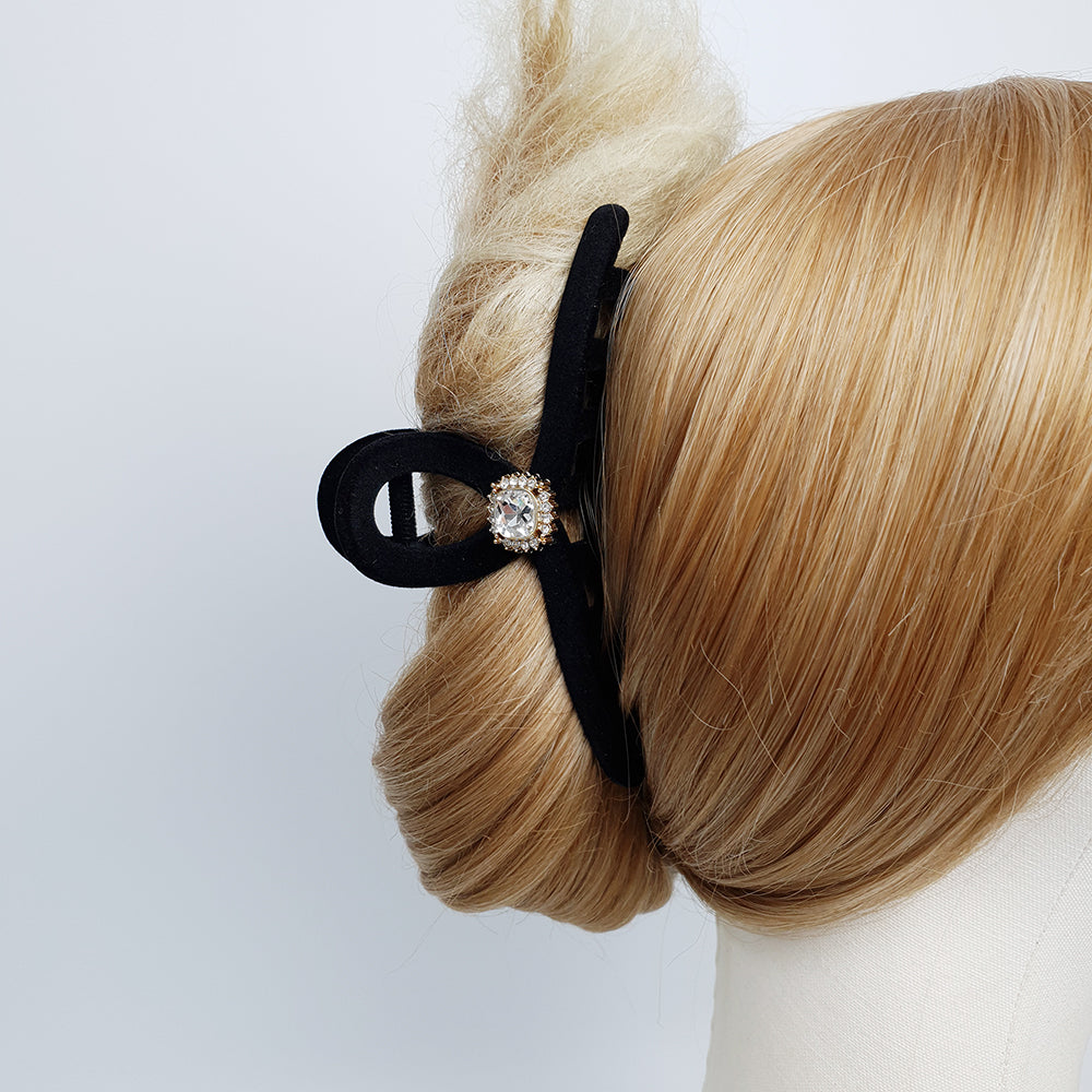 Twist Jumbo Hair Claw Clip 5.1 in – Velvet, Pearl, Cubic, French-style