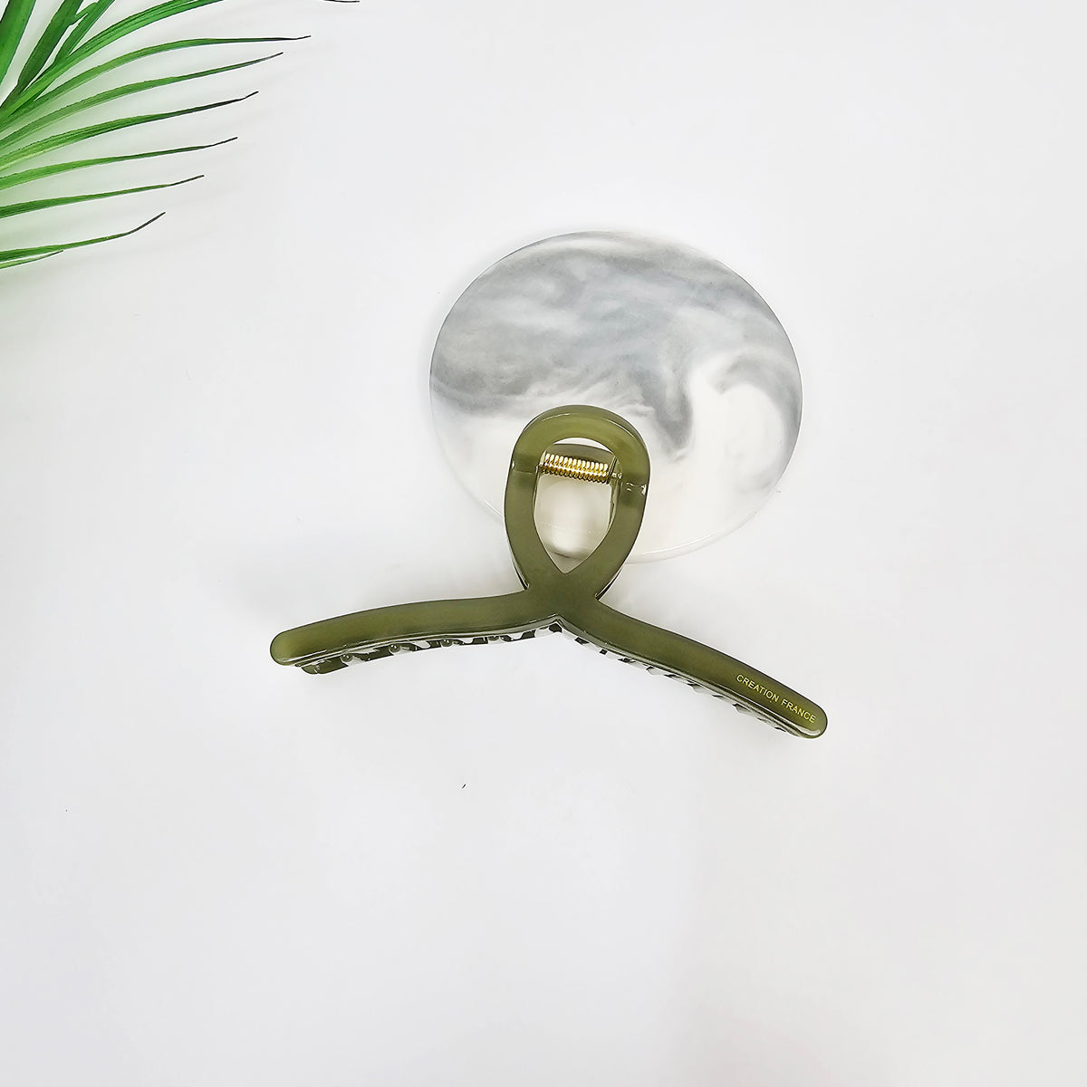 8 Pure Khaki – Slender Twist Hair Claw Clip 4.5 in