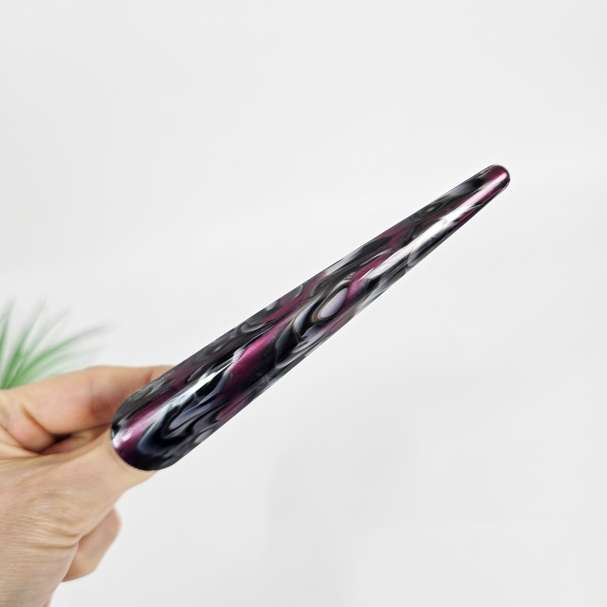 10 Black Magenta