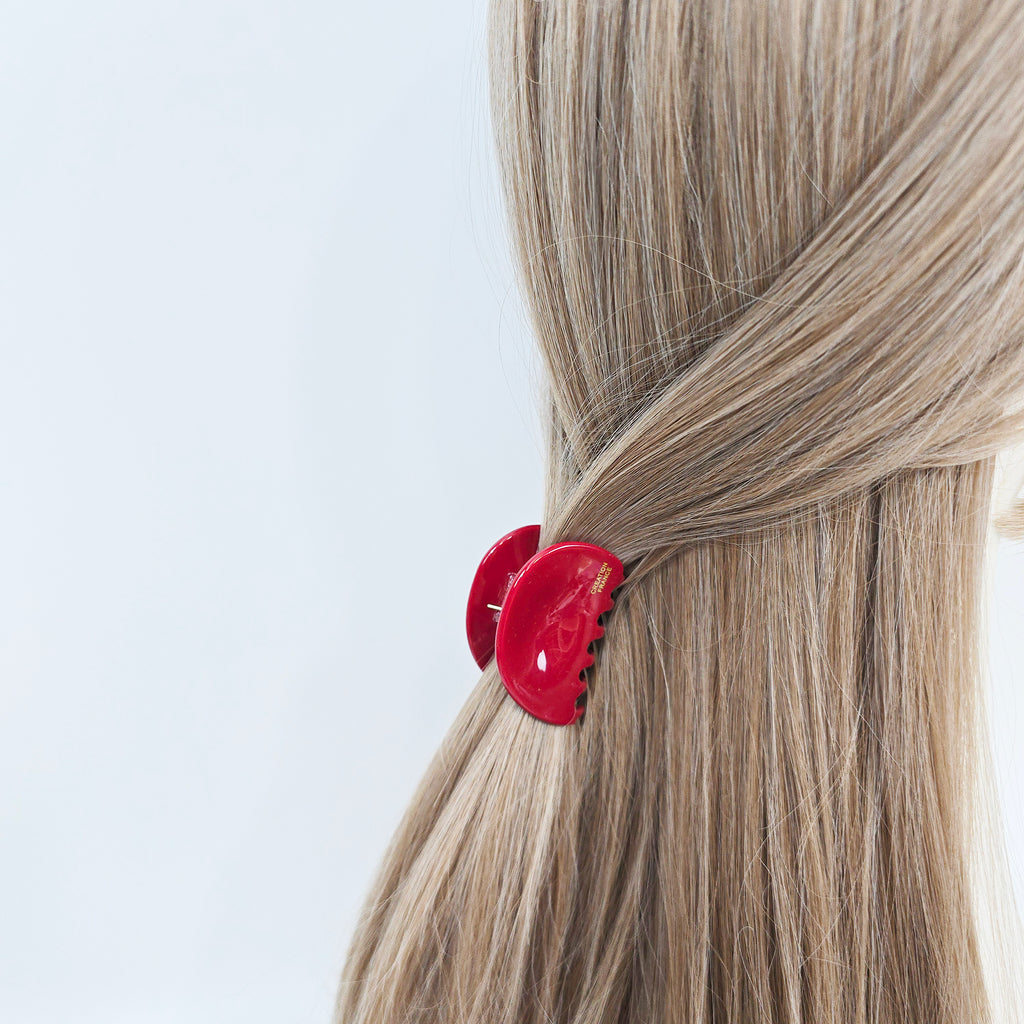 Pebble & Hook Mini Hair Claw Clip 1.8 in – Pastel Red, French-style