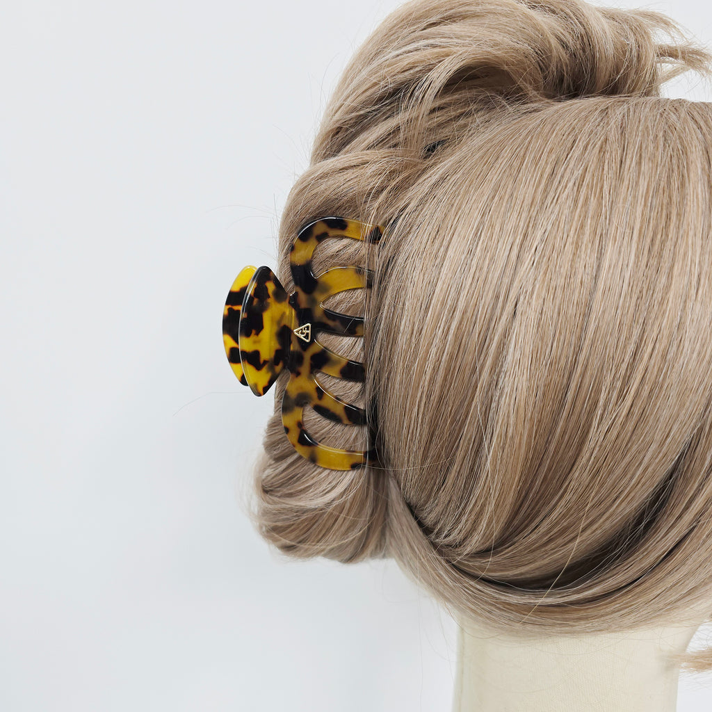 Volume Medium Hair Claw Clip 3.9 in – Tortoise Shell, French-style