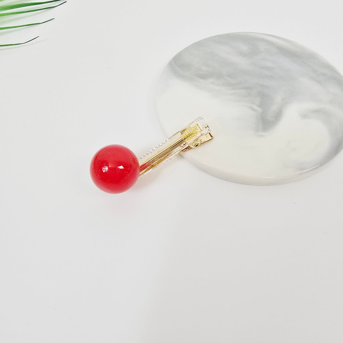 Jelly Ball Mini Alligator Hair Clip 2.0 in – Solid Bead, French-style