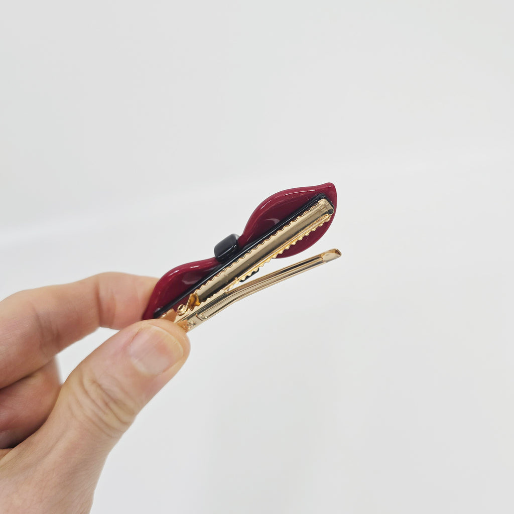 Romance Bow Small Alligator Hair Clip 2.7 in – Solid, French-style