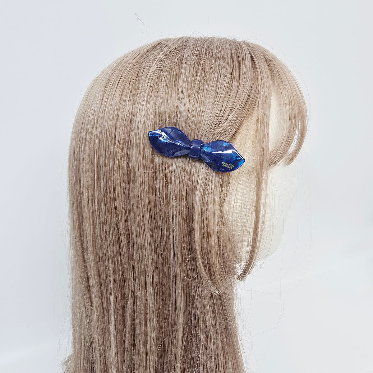 Romance Bow Small Alligator Hair Clip 2.7 in – Solid, French-style