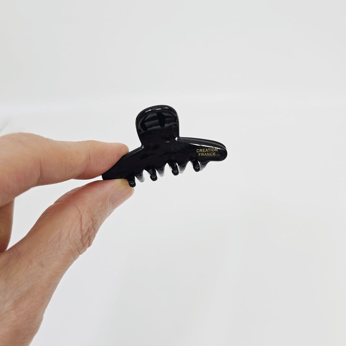 Classic Mini Hair Claw Clip 2.0 in – Tortoise Shell, Solid, for Bangs