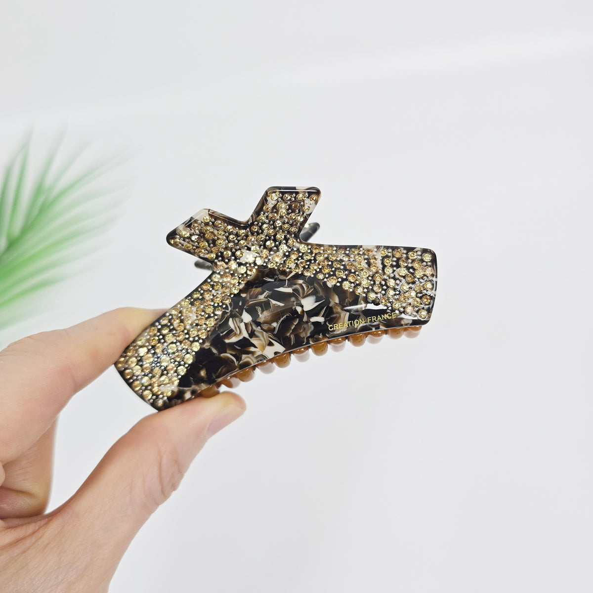 Shine Bow Medium Hair Claw Clip 3.5 in – Cubic, Tortoise Shell, Marble