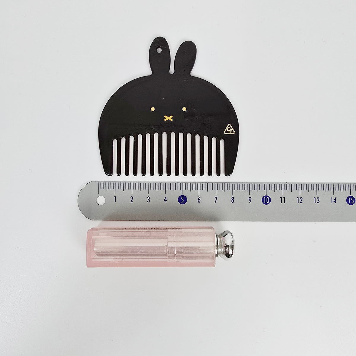 Bunny Pocket Hair Comb 3.3 in – Tortoise Shell, Marble, Solid, French-style