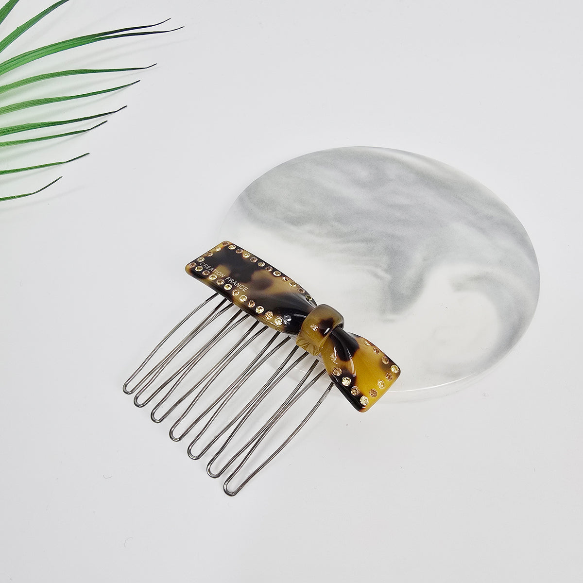 Bow Tie Cubic Slim Hair Comb Pin 2.4 in – Tortoise Shell, Art, French Pin