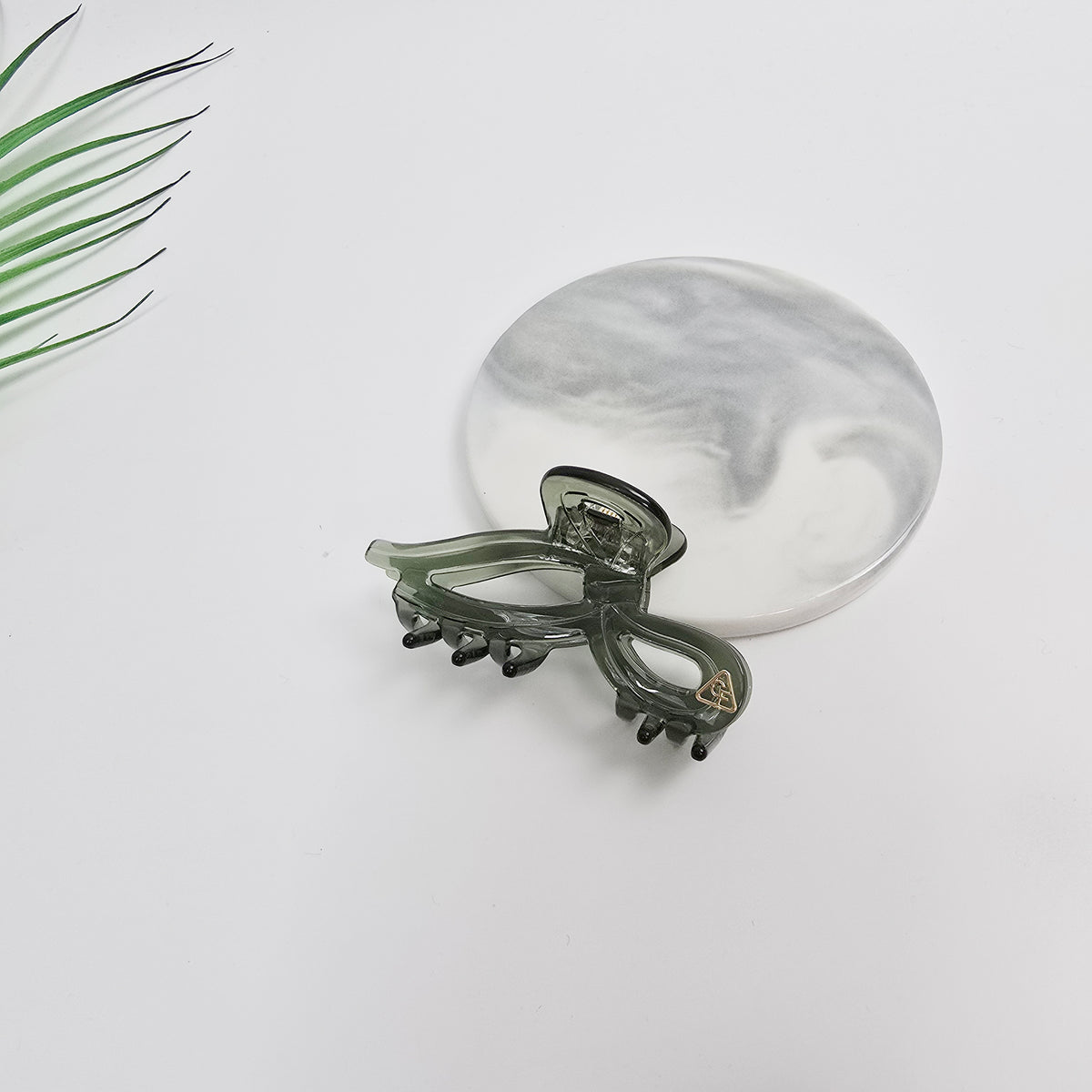 6 Clear Sage Green
