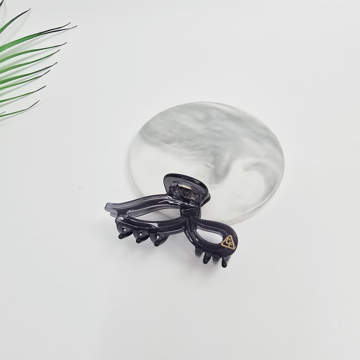 7 Clear Charcoal Gray