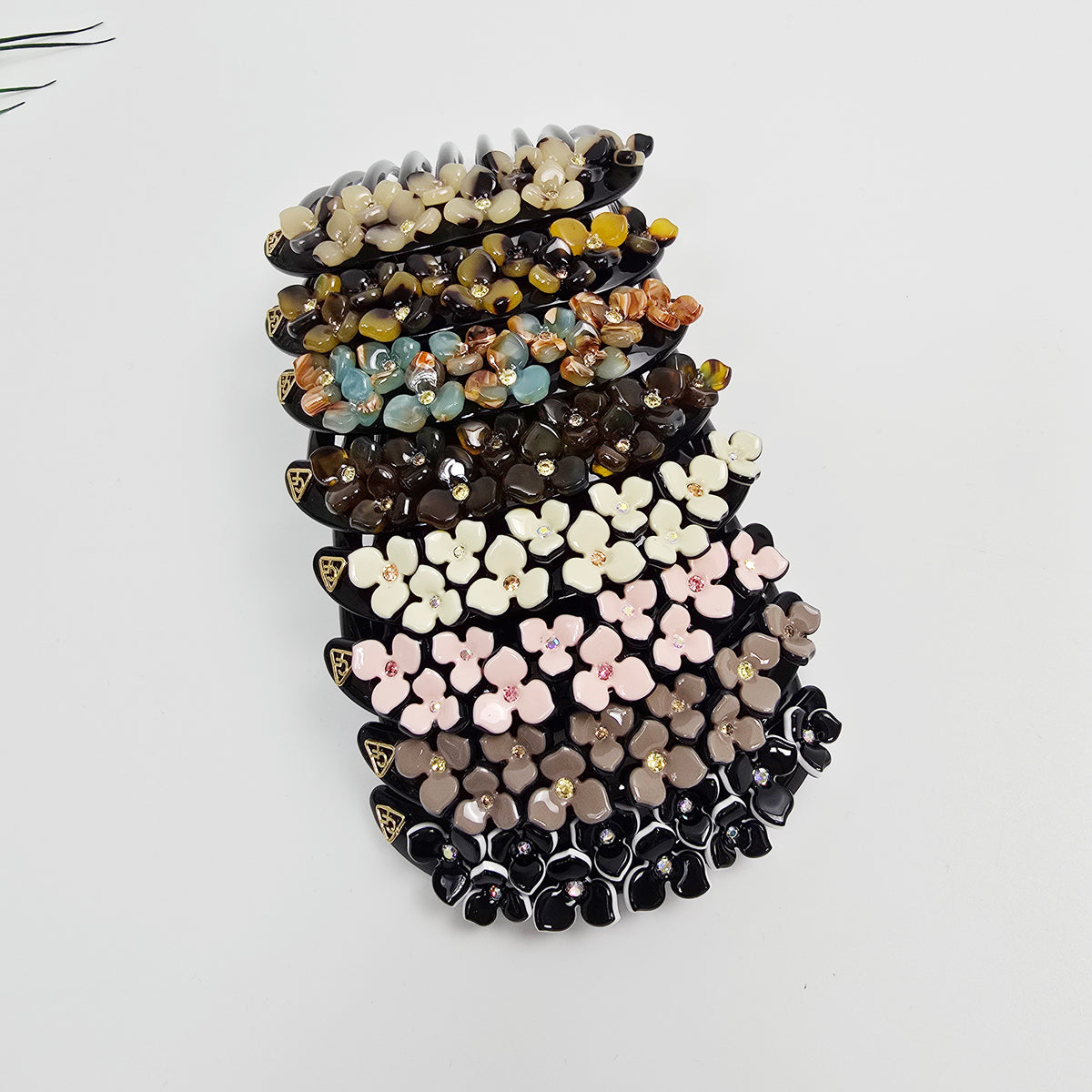 Midnight Bloom Hair Comb Pin 3.1 in – Cubic, Flower, Pastel, French Pin