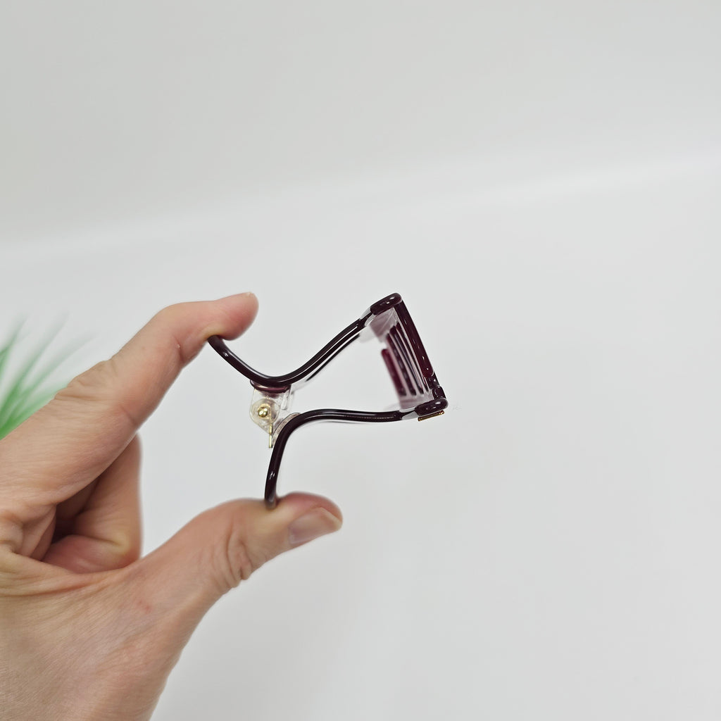 Top Hat Small Hair Claw Clip 2.8 in – Tortoise Shell & Clear, French-style