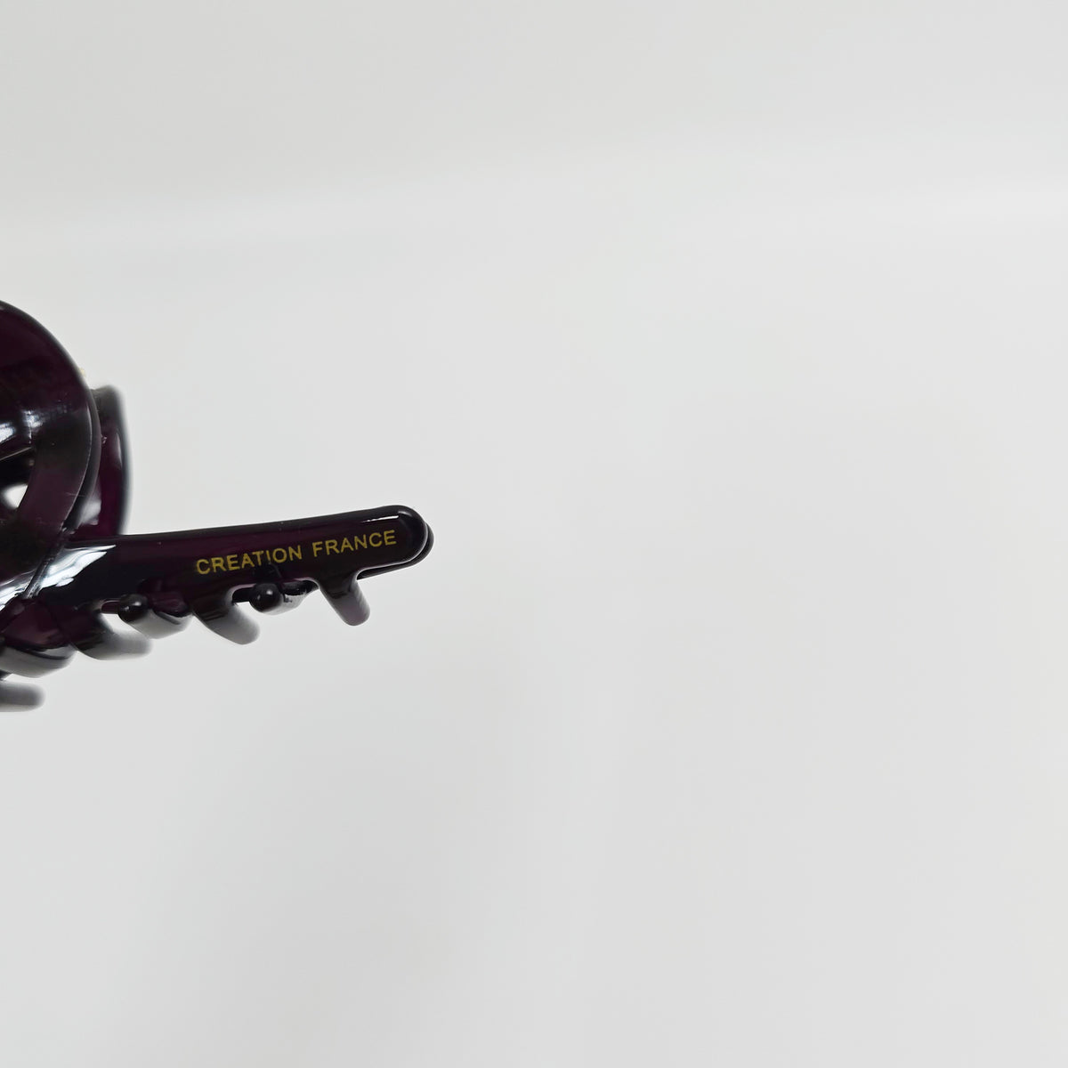 Twist Small Hair Claw Clip 2.8 in – Solid & Clear, French-style, New Colors