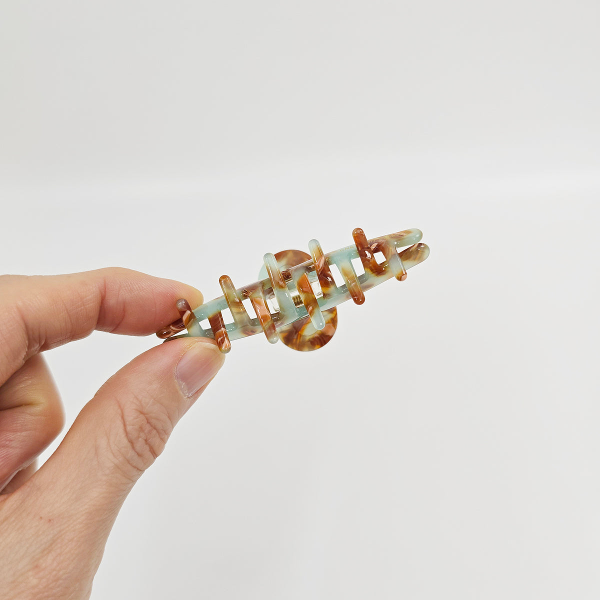 Twist Small Hair Claw Clip 2.8 in – Solid & Clear, French-style, New Colors