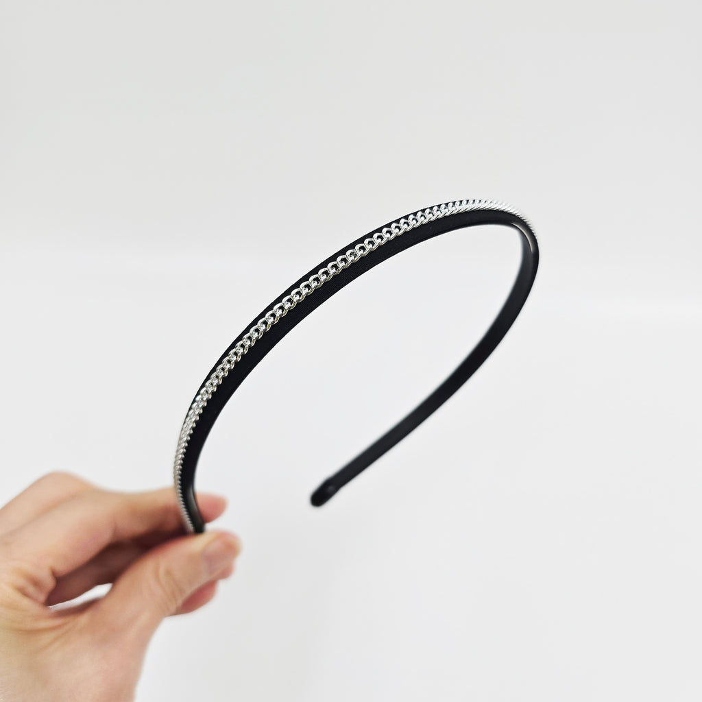 Slim Chain Thin Headband 0.3 in wide – Metal Chain on Black, French-style