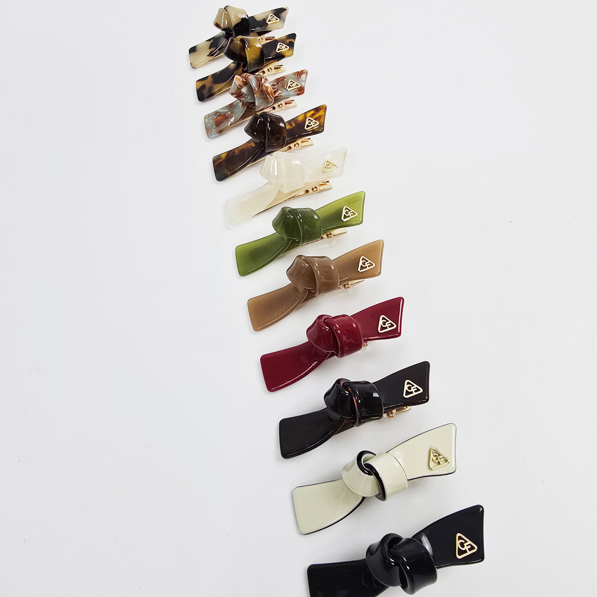 Triangle Knot Mini Alligator Hair Clip 2.4 in – Tortoise Shell, Aurora