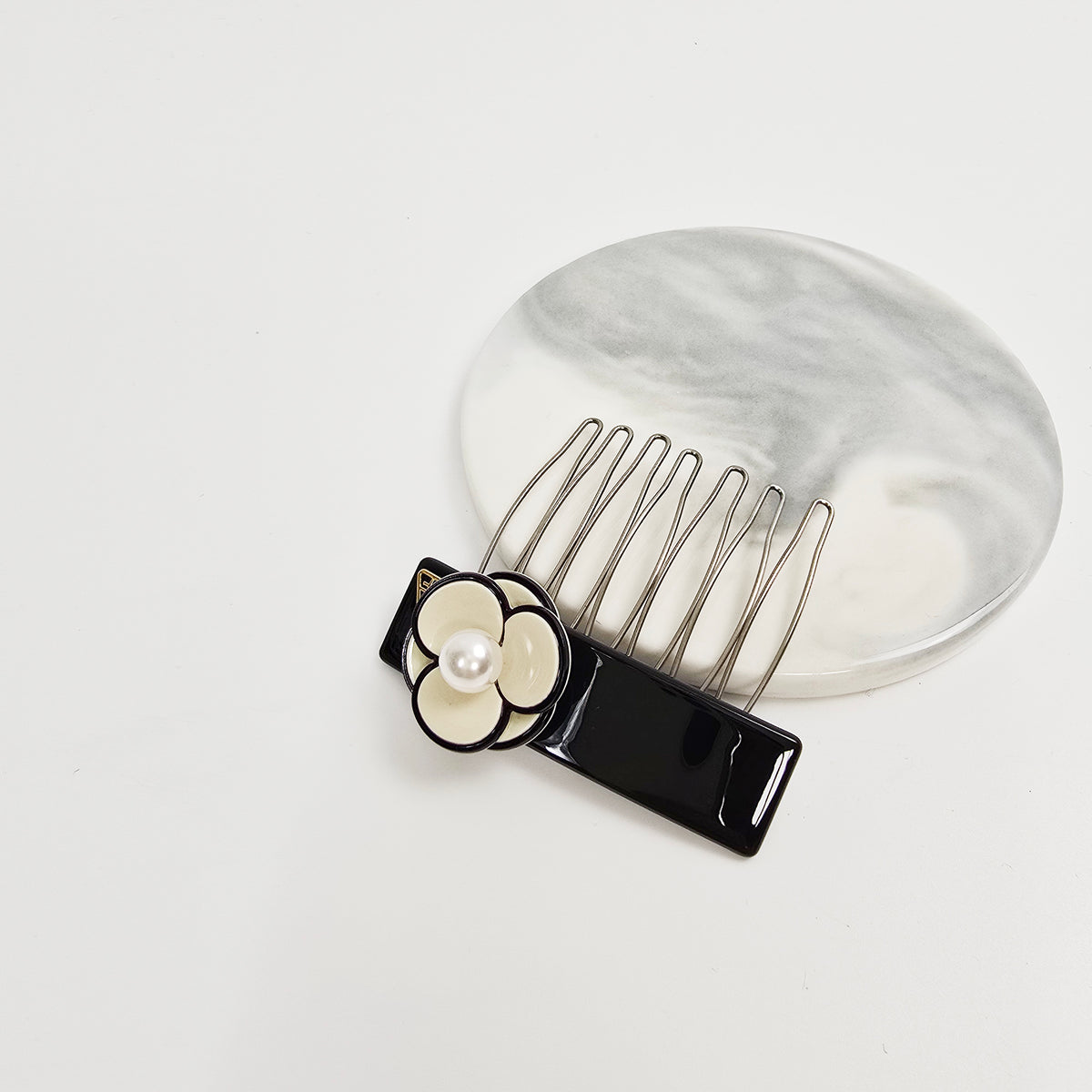 Pansy Pearl Mini Hair Comb Pin 2.2 in – Tortoise Shell, Pastel, French Pin