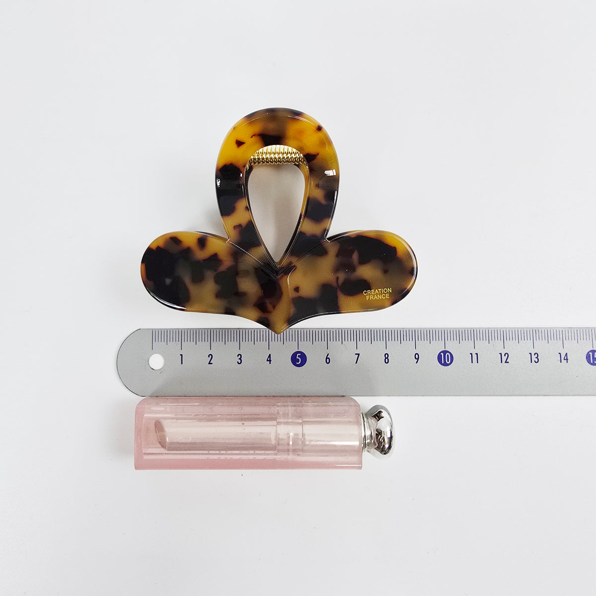 Heart Wave Small Hair Claw Clip 3.1 in – Tortoise Shell, Aurora