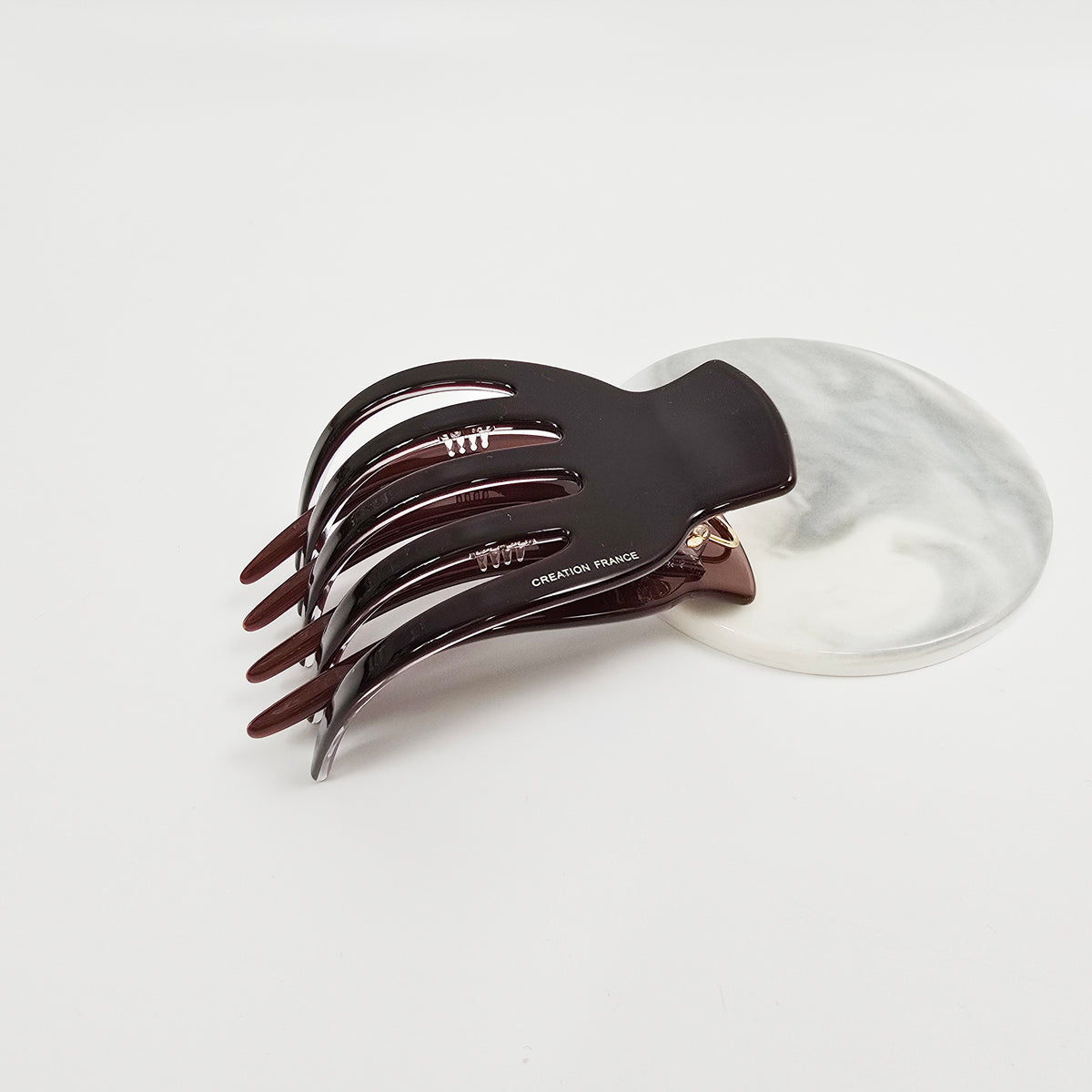Curved Claw Medium Alligator Hair Clip 3.5 in – Tortoise Shell, for Updos