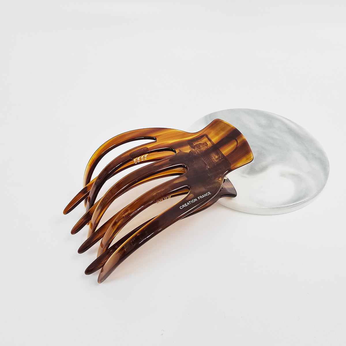 Curved Claw Medium Alligator Hair Clip 3.5 in – Tortoise Shell, for Updos