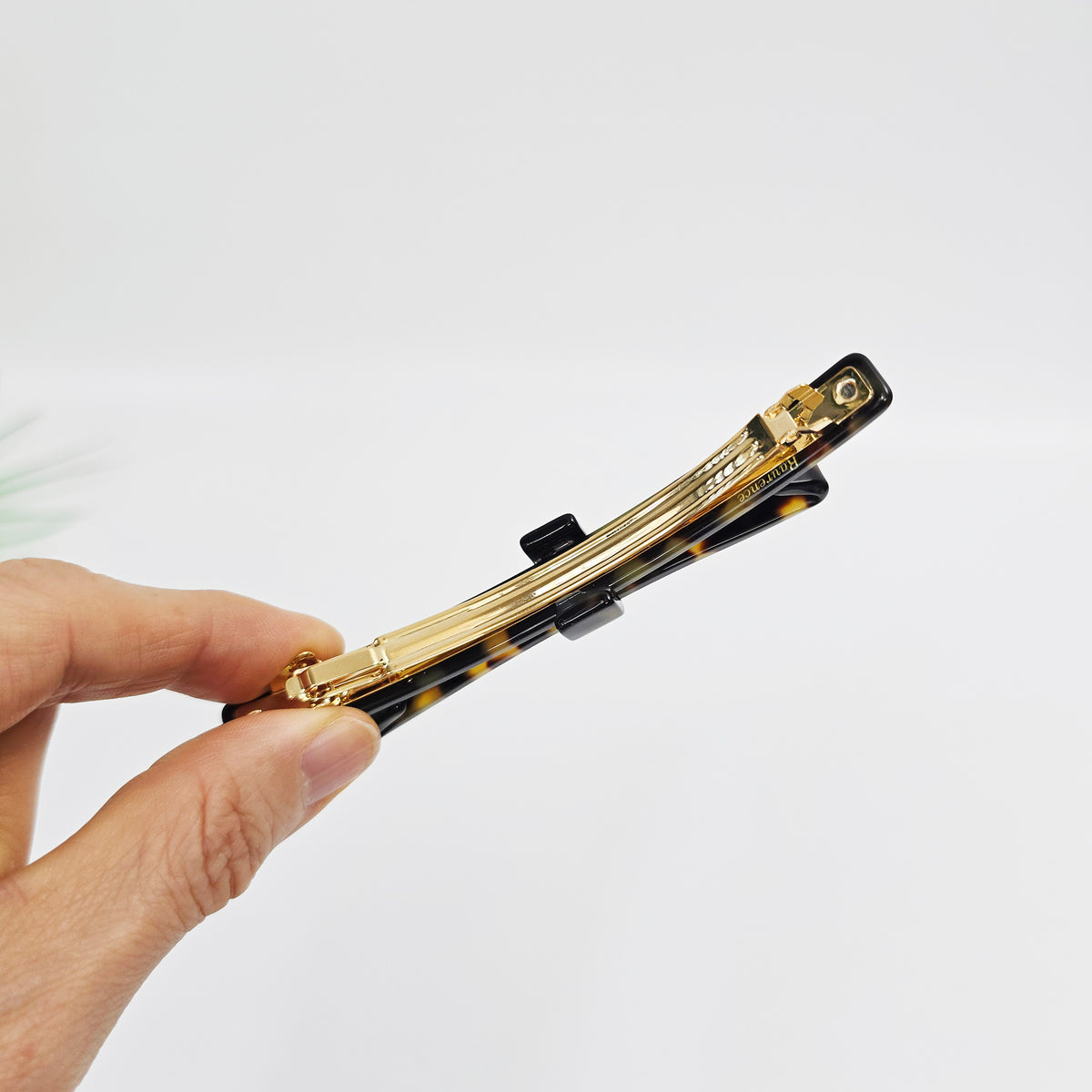 Laurence Long Bow Slim Hair Barrette 4.1 in – Tortoise Shell, French Pin