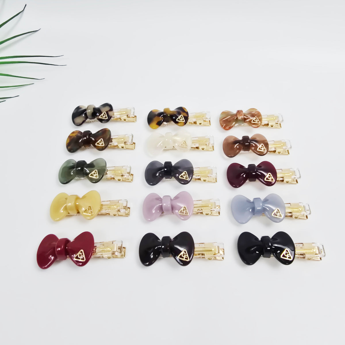 Bow Mini Alligator Hair Clip 2.0 in – Tortoise Shell, Clear, French-style