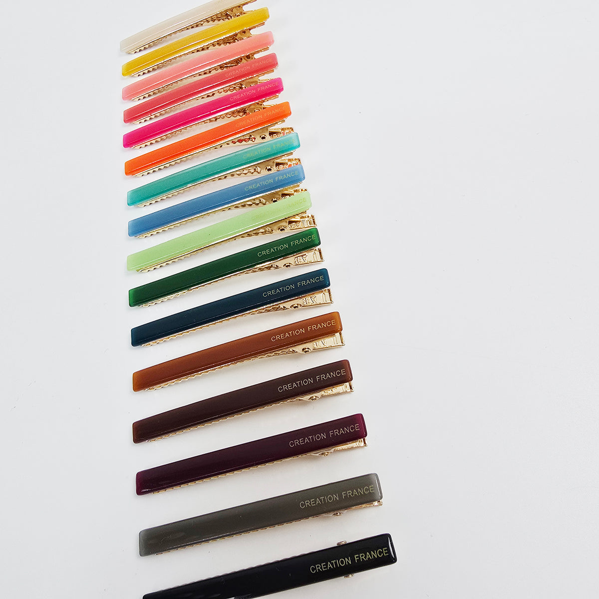 Slim Bar Mini Alligator Hair Clip 2.5 in – Solid Color, French-style