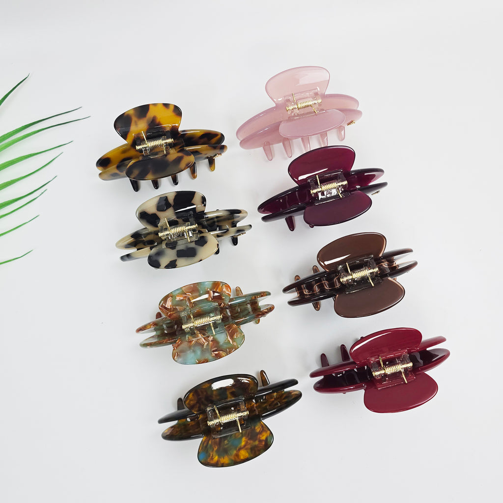 Half Moon Medium Hair Claw Clip 3.5 in – Tortoise Shell, French-style