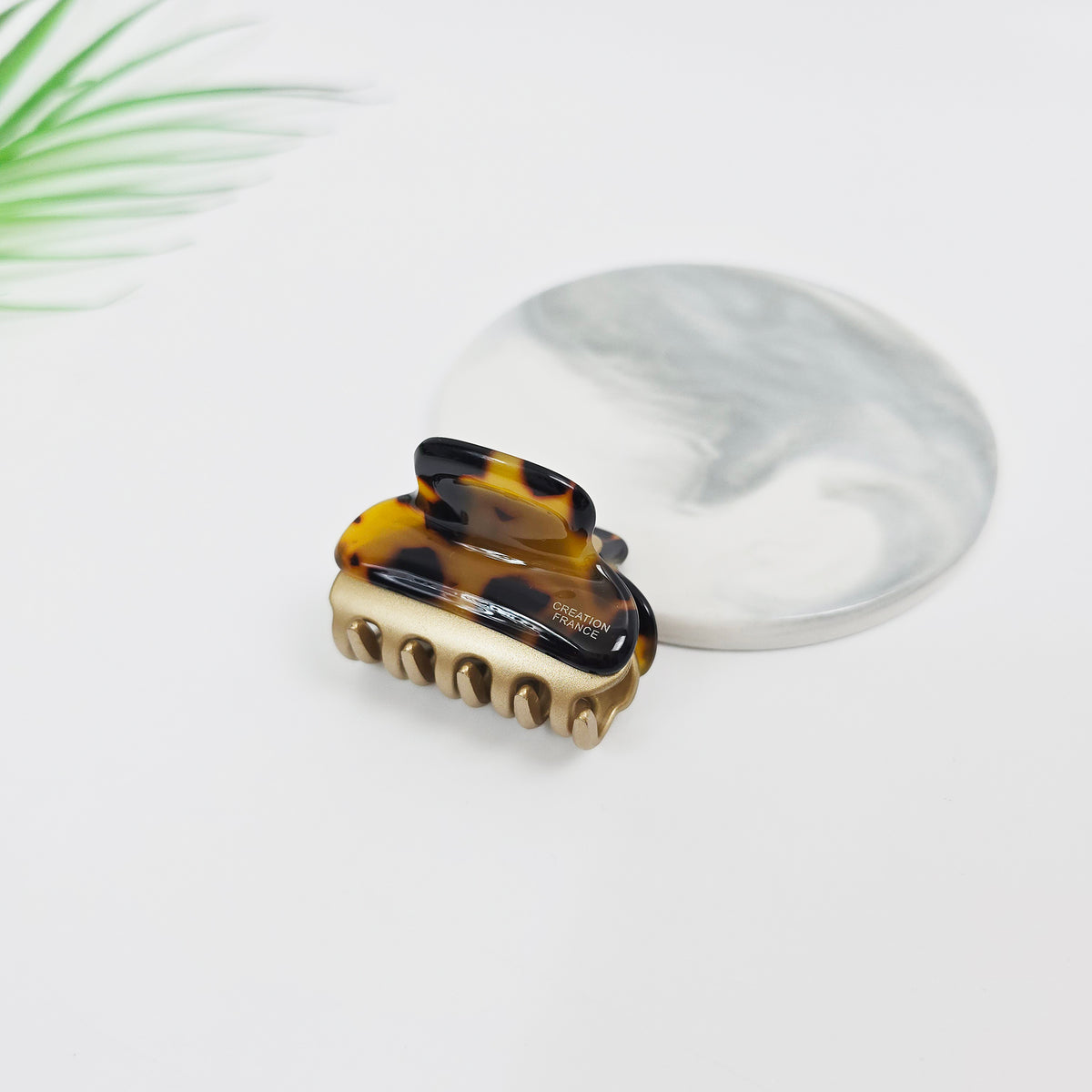 Two-Tone Mini Hair Claw Clip 1.6 in – Tortoise Shell & Solid, French-style