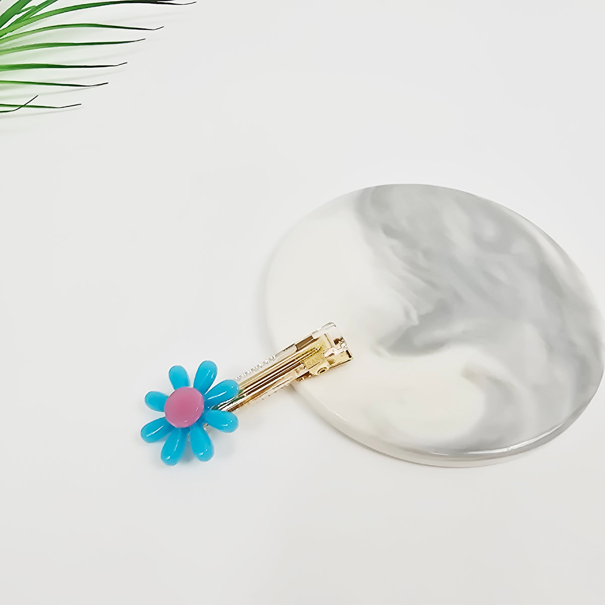 Sunflower Mini Alligator Hair Clip 2.2 in – Pastel & Clear, French Pin
