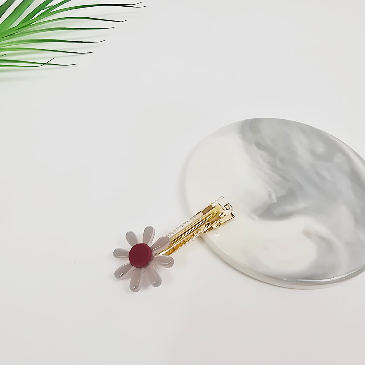Sunflower Mini Alligator Hair Clip 2.2 in – Pastel & Clear, French Pin