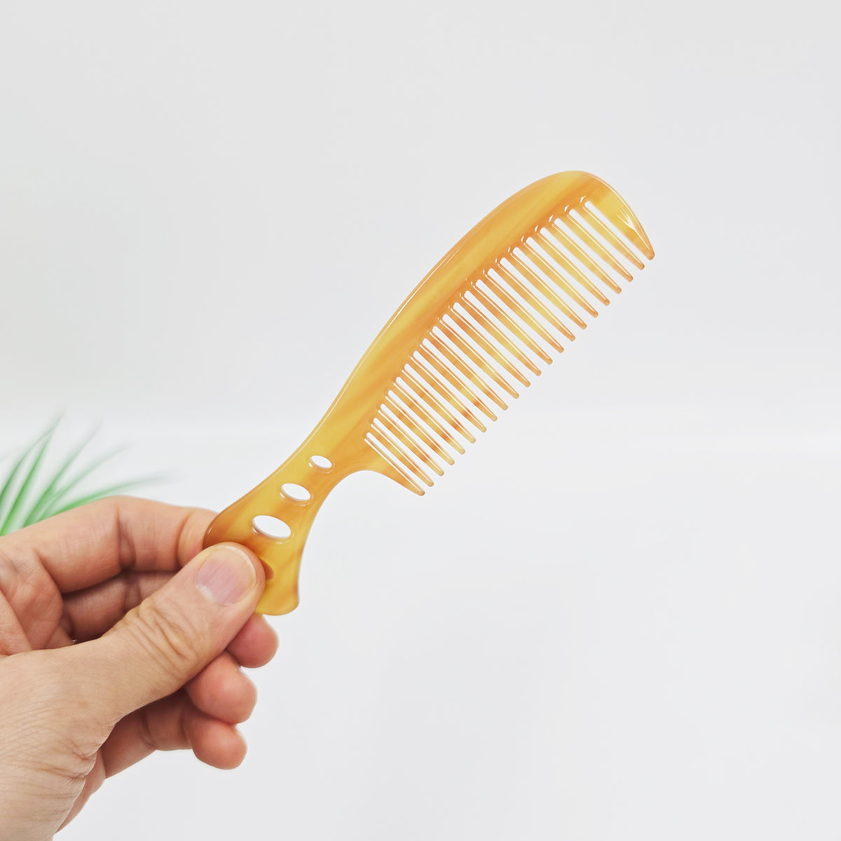 Handle Medium Hair Comb 5.3 in – Tortoise Shell Marble, French-style