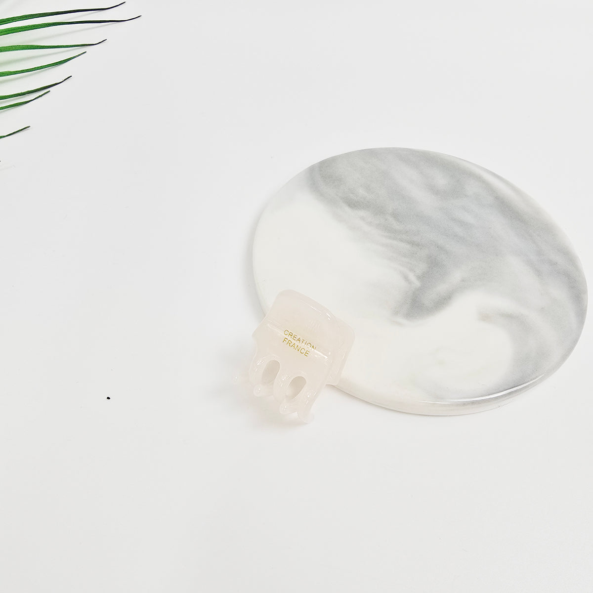 Square Extra Mini Hair Claw Clip 1.2 in – Tortoise & Solid, French-style
