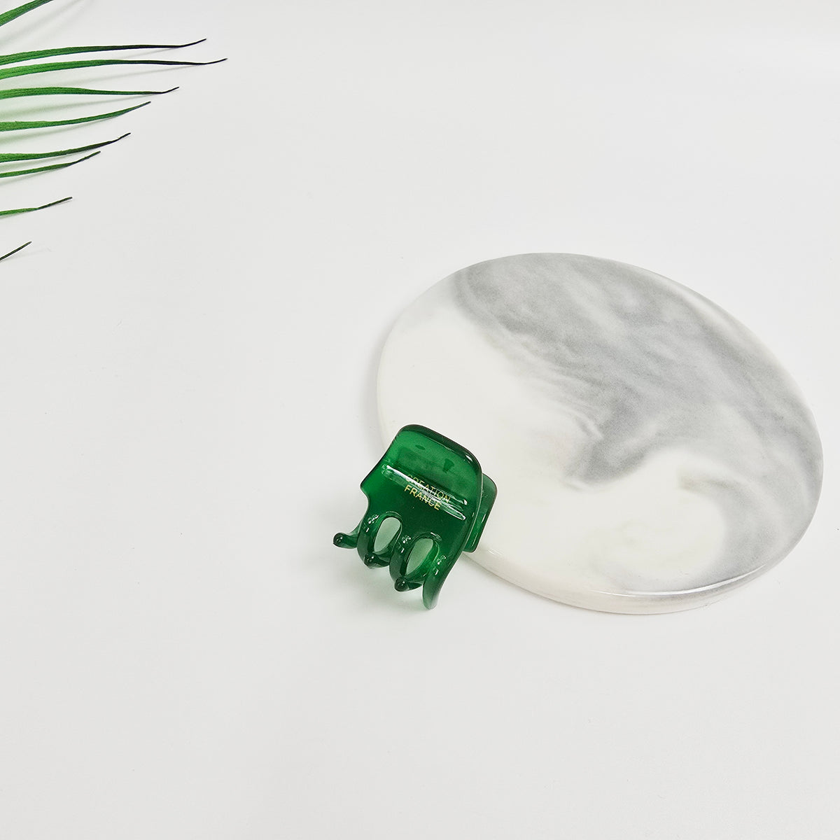 Square Extra Mini Hair Claw Clip 1.2 in – Tortoise & Solid, French-style