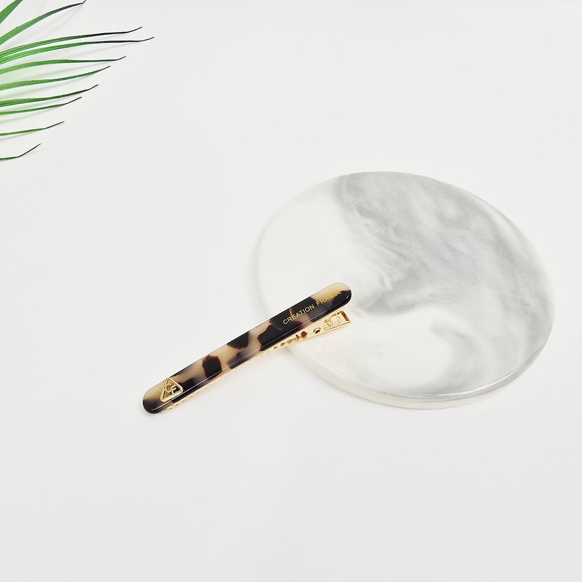 Flat Slim Alligator Hair Clip 2.6 in – Tortoise Shell & Solid, French Pin