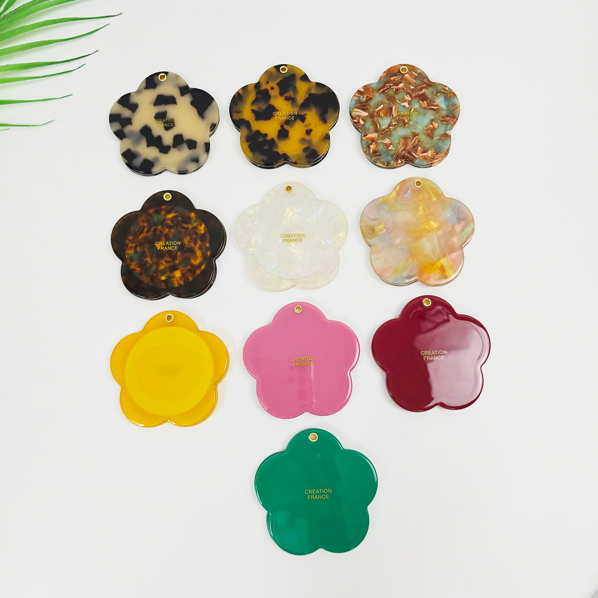 Flower Pocket Mirror 2.6 in – Tortoise Shell, Marble & Pastel, French-style