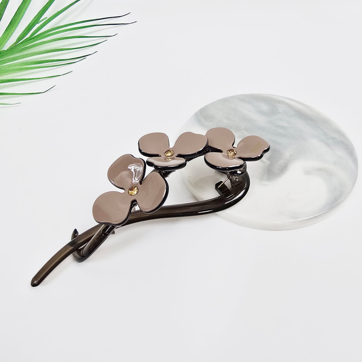 Flower Large Banana Clip 4.6 in – Aurora & Pastel, Cubic, French-style