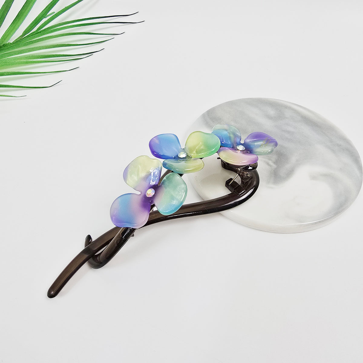 Flower Large Banana Clip 4.6 in – Aurora & Pastel, Cubic, French-style