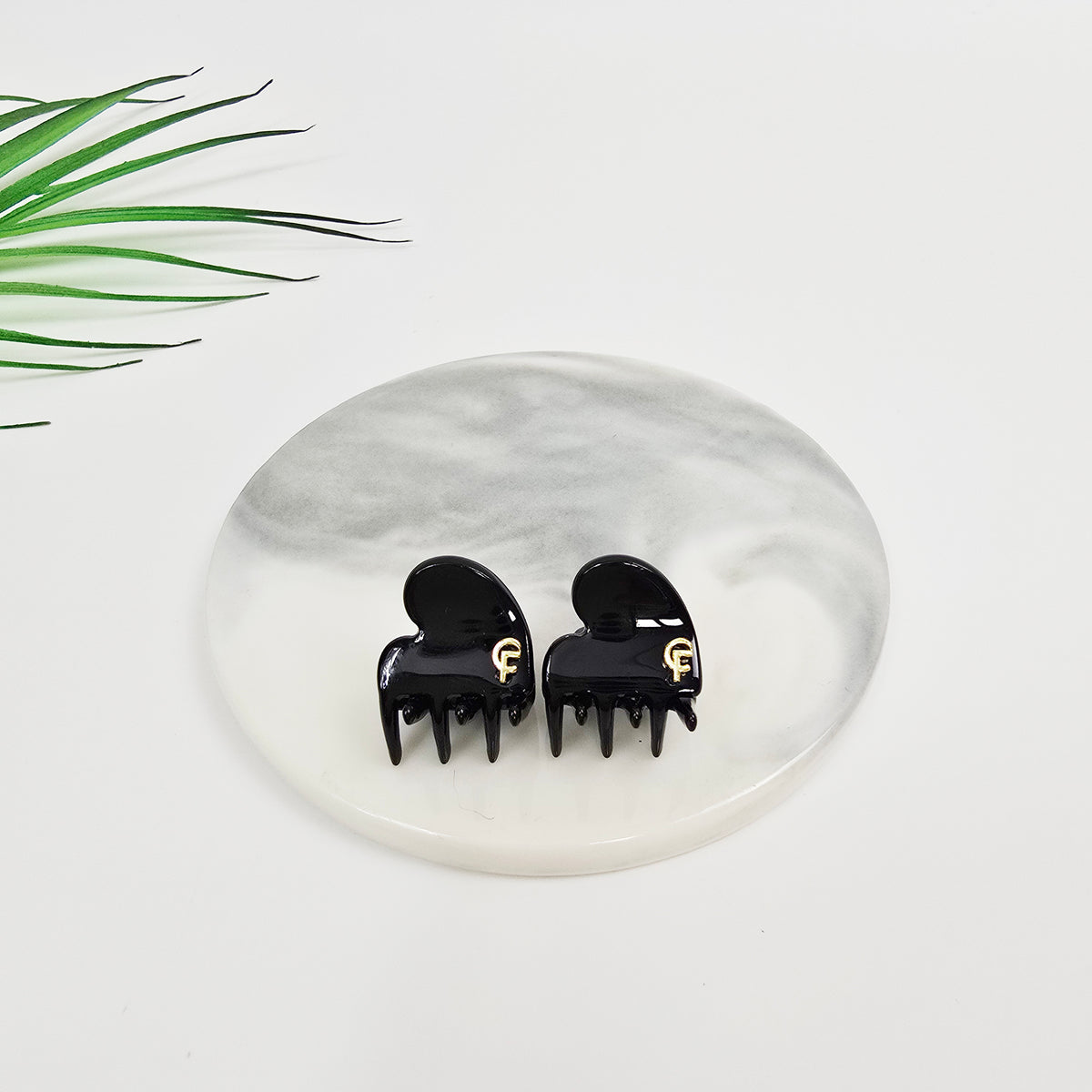 20 Pure Black