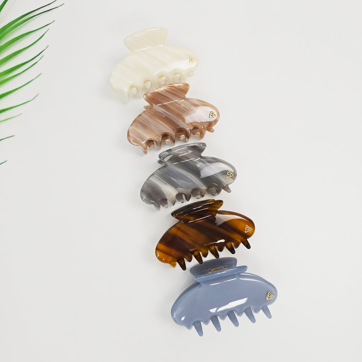 Lumiel Half Moon Medium Hair Claw Clip 3.5 in – Glossy Marble, New Colors