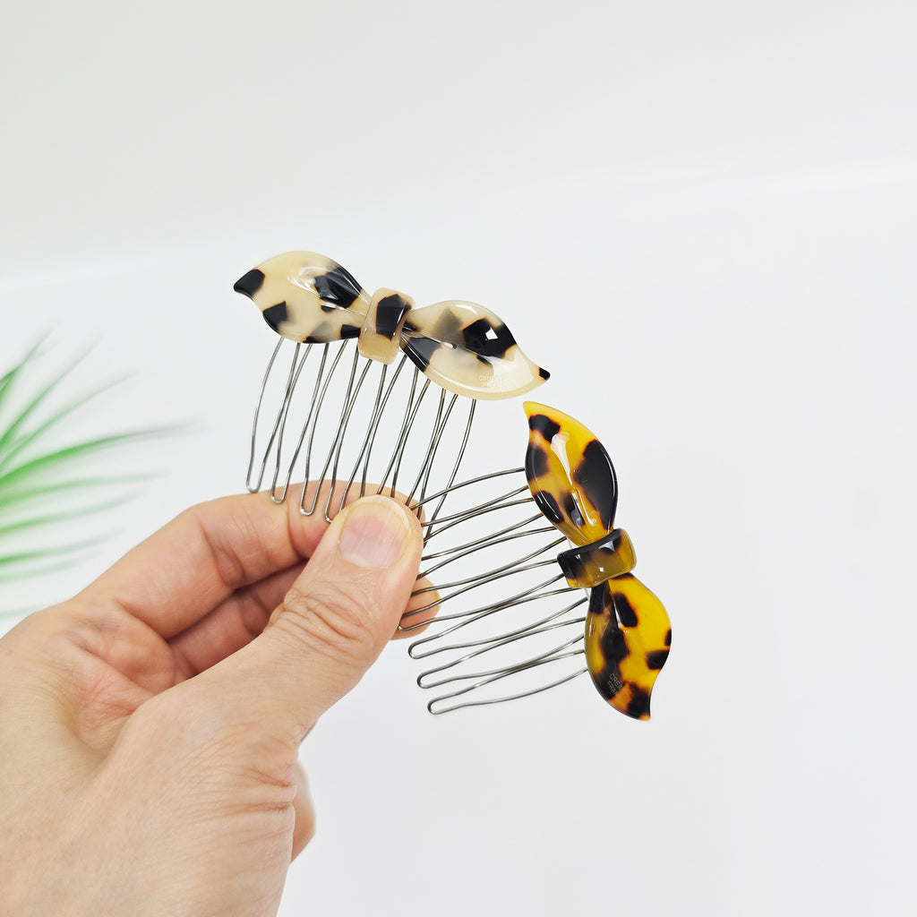 Lip Bow Mini Hair Comb Pin 2.6 in – Tortoise Shell, French Pin
