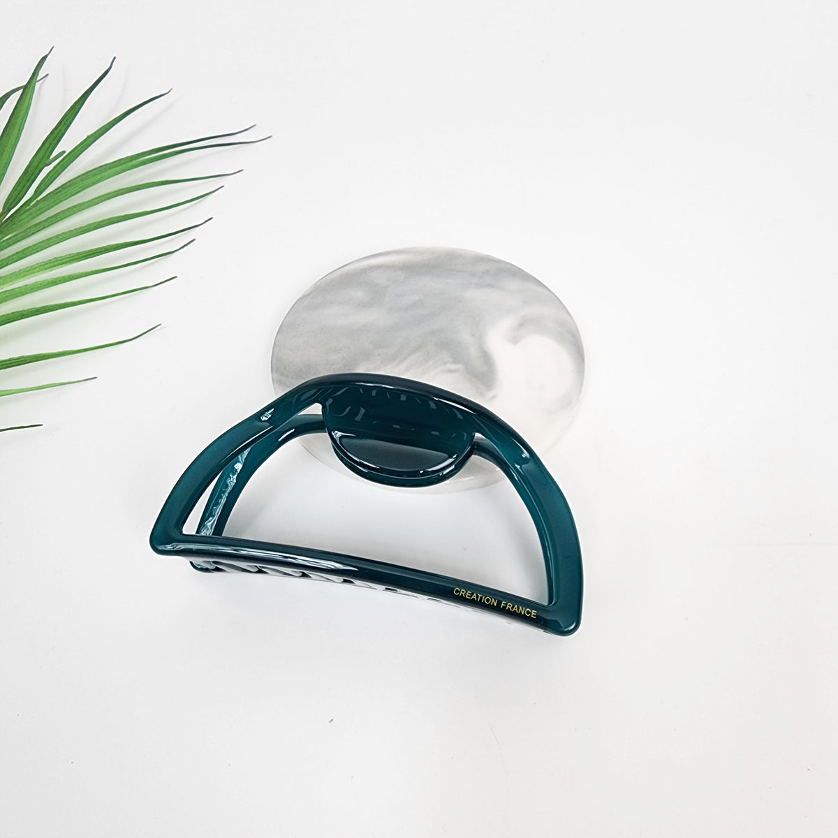 Half Moon Medium Hair Claw Clip 3.9 in – 8 Pure Blue Green