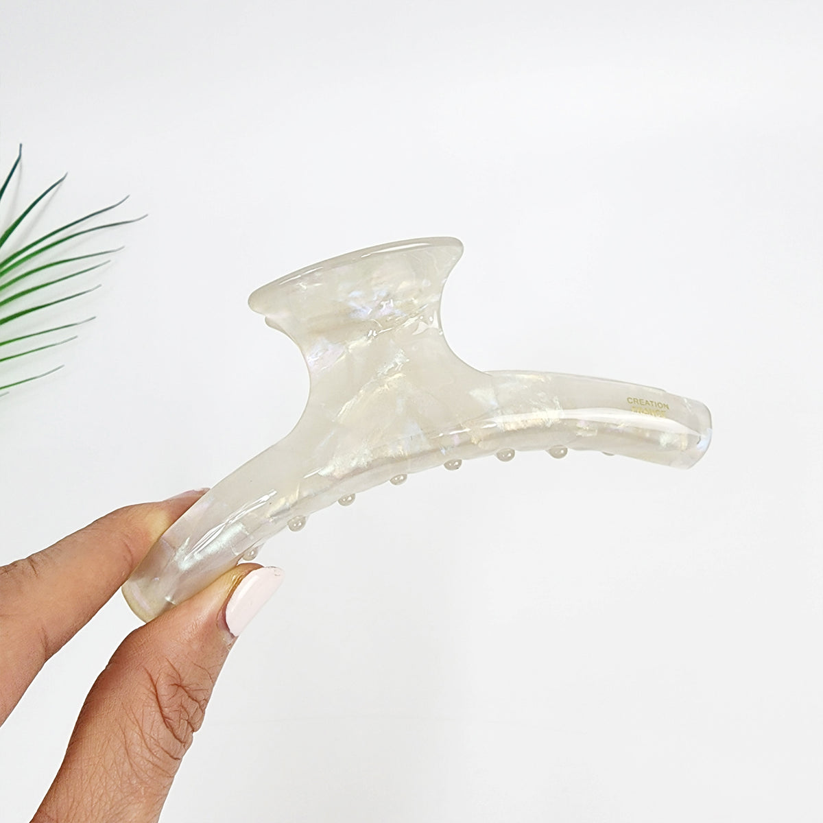 Curved Bar Large Hair Claw Clip 4.5 in – 7 Aurora White