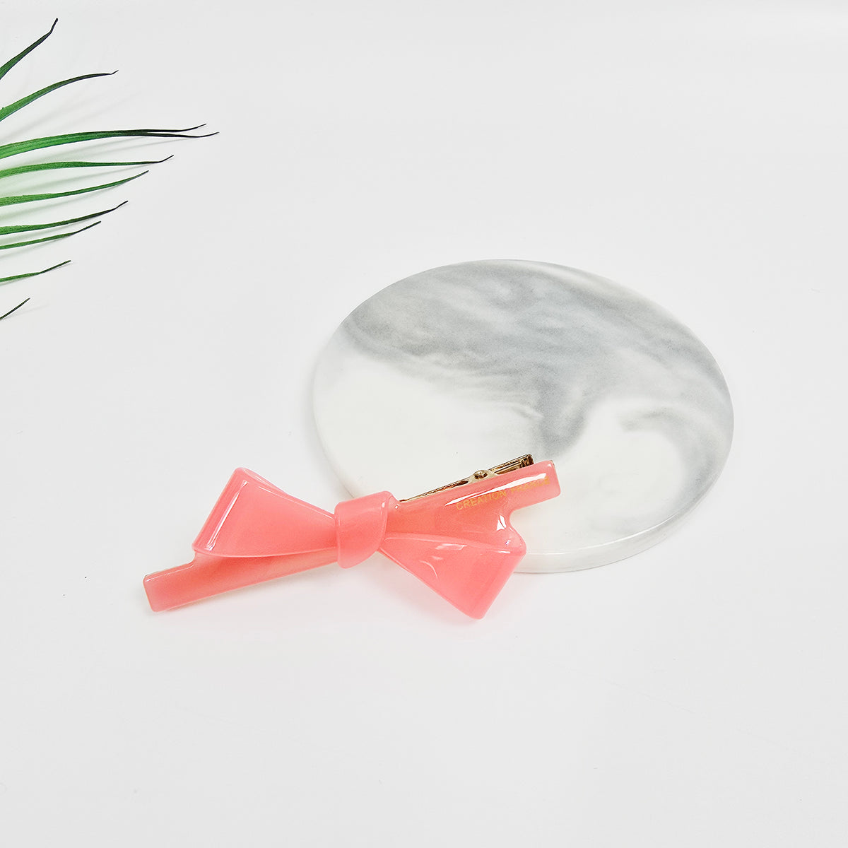 Candy Bow Small Alligator Hair Clip 3.1 in – Glossy Solid, French-style